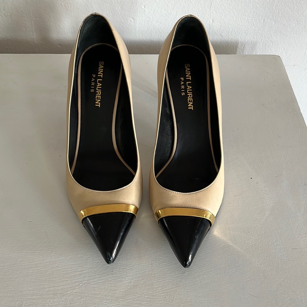YSL SAINT LAURENT Cream + Black with Gold Strap Leather Heels 38.5